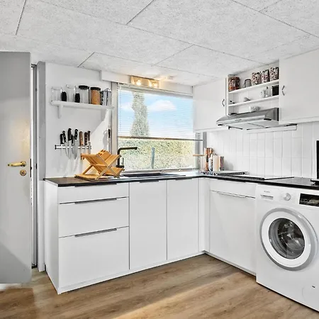 בית נופש Lovely In With Wifi *